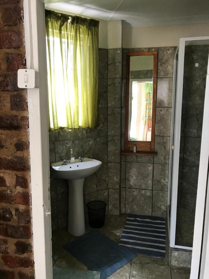 Tranquility In Klein Karoo Apartment Oudtshoorn Exterior photo